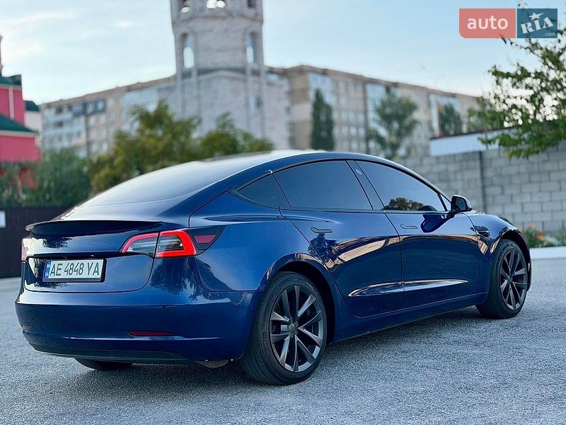 Седан Tesla Model 3 2019 в Днепре