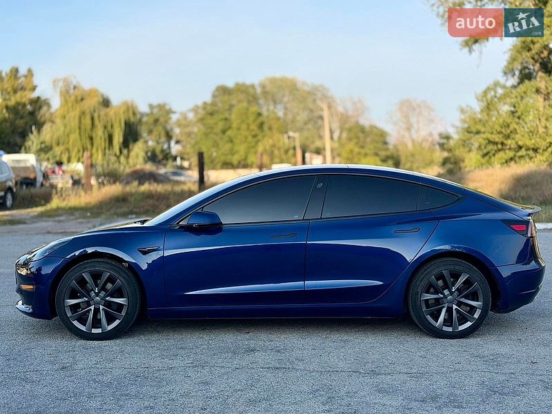 Седан Tesla Model 3 2019 в Днепре