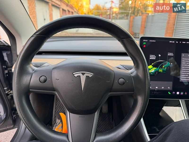Седан Tesla Model 3 2018 в Полтаве