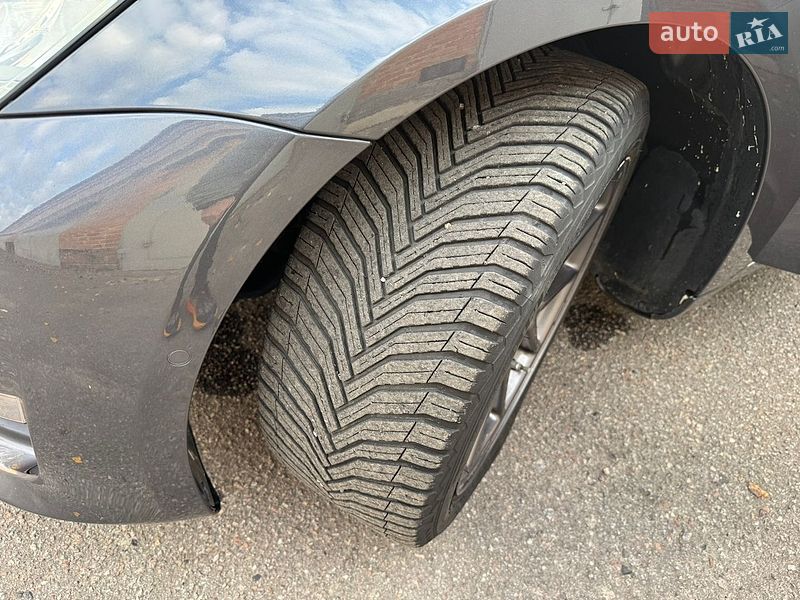 Седан Tesla Model 3 2018 в Полтаве