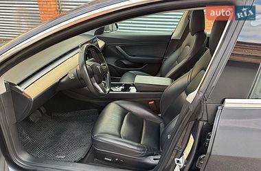 Седан Tesla Model 3 2018 в Полтаве