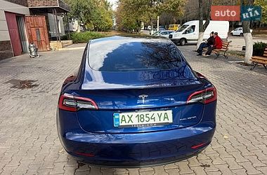 Седан Tesla Model 3 2021 в Лозовой