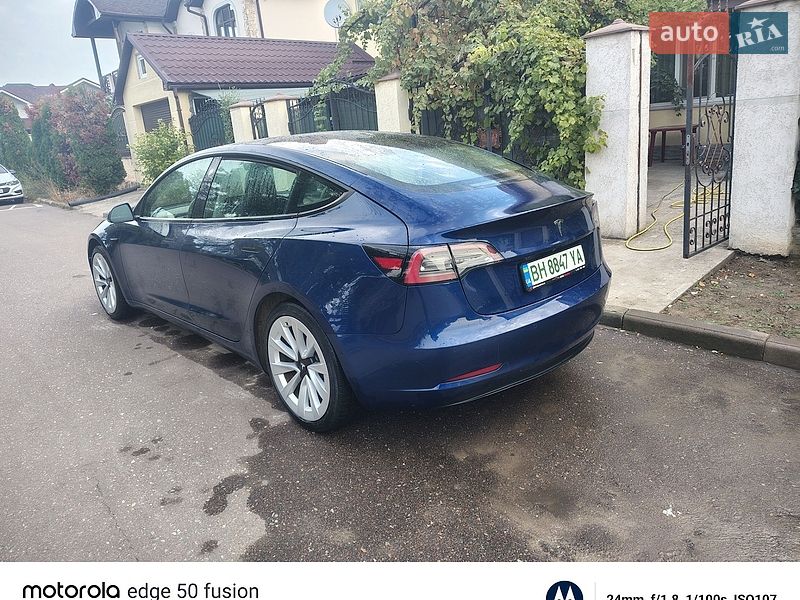 Седан Tesla Model 3 2021 в Одессе