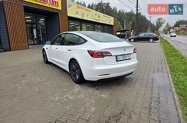 Седан Tesla Model 3 2021 в Ирпене