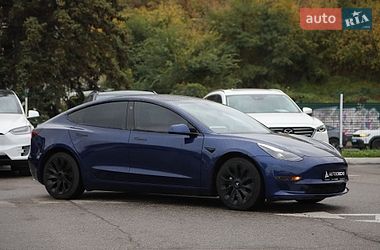 Седан Tesla Model 3 2023 в Харкові