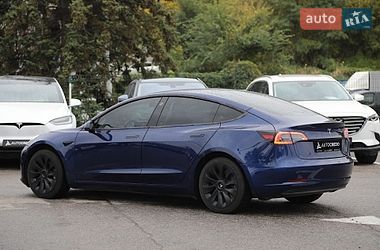 Седан Tesla Model 3 2023 в Харкові