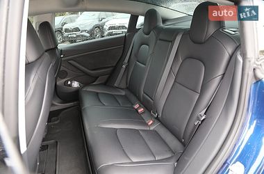 Седан Tesla Model 3 2023 в Харькове