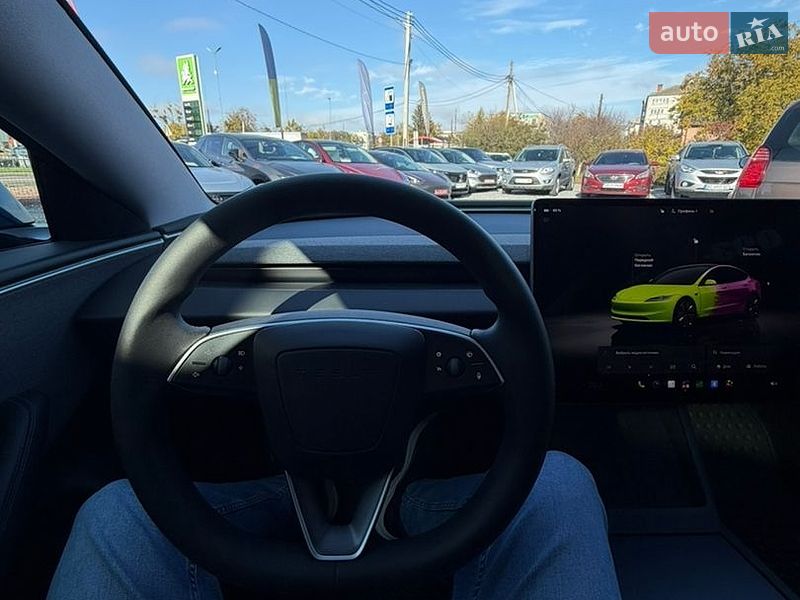 Седан Tesla Model 3 2025 в Стрые
