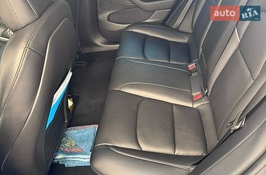 Седан Tesla Model 3 2022 в Дніпрі