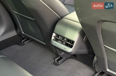 Седан Tesla Model 3 2023 в Одессе