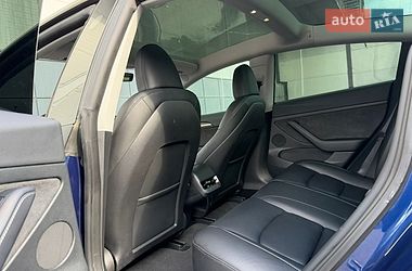 Седан Tesla Model 3 2023 в Одессе