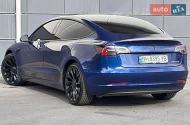 Седан Tesla Model 3 2023 в Одессе