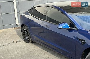 Седан Tesla Model 3 2023 в Одессе