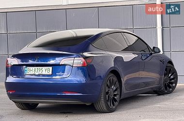 Седан Tesla Model 3 2023 в Одессе