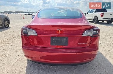 Седан Tesla Model 3 2019 в Львове