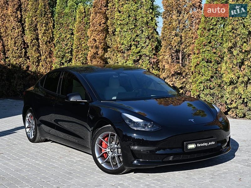 Седан Tesla Model 3 2022 в Львові фото Седан Tesla Model 3 2022 в Львові