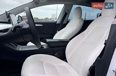 Седан Tesla Model 3 2022 в Львове