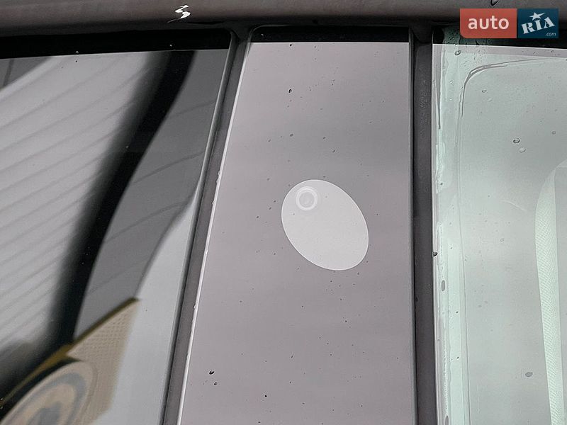 Седан Tesla Model 3 2022 в Львове