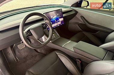 Седан Tesla Model 3 2024 в Одессе