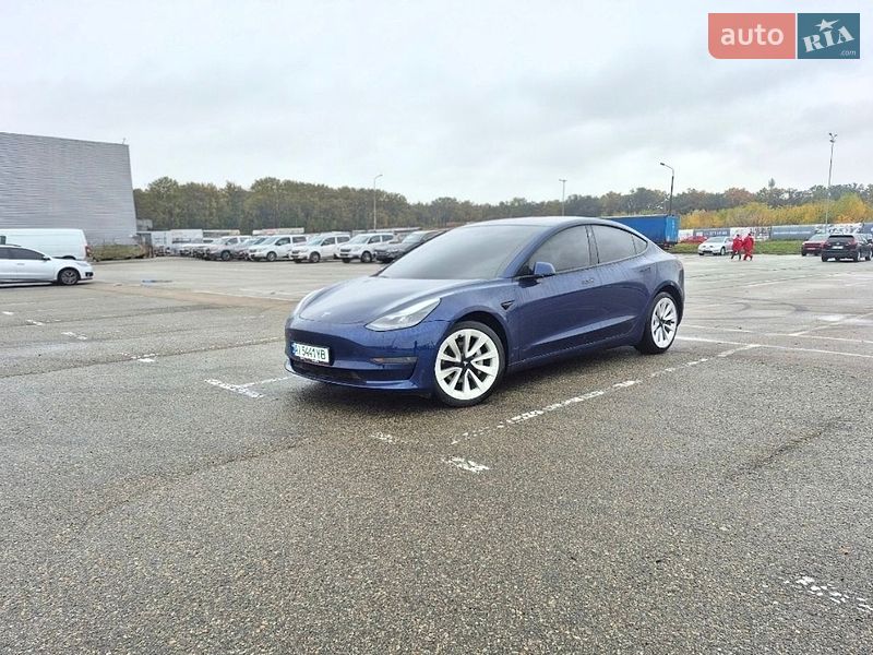 Седан Tesla Model 3 2021 в Киеве фото 2 Седан Tesla Model 3 2021 в Киеве