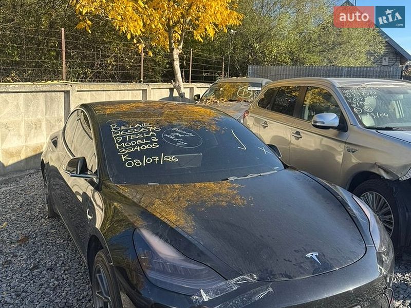 Седан Tesla Model 3 2019 в Львові фото 2 Седан Tesla Model 3 2019 в Львові