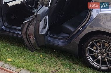 Седан Tesla Model 3 2022 в Тернополе