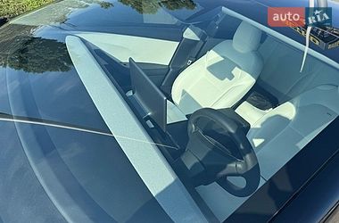Седан Tesla Model 3 2025 в Харькове