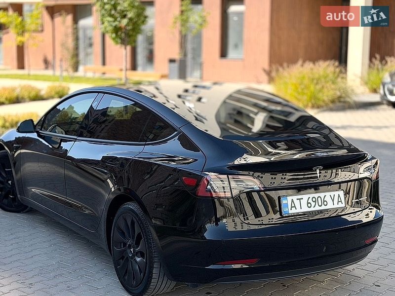 Седан Tesla Model 3 2022 в Івано-Франківську фото 29 Седан Tesla Model 3 2022 в Івано-Франківську
