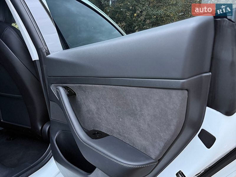 Седан Tesla Model 3 2020 в Харькове фото 21 Седан Tesla Model 3 2020 в Харькове