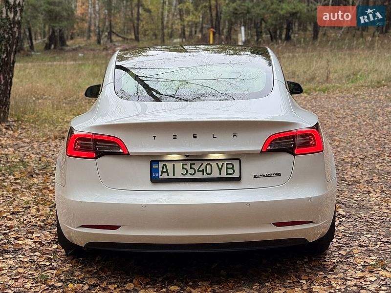 Седан Tesla Model 3 2022 в Бучі фото 5 Седан Tesla Model 3 2022 в Бучі