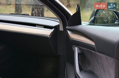 Седан Tesla Model 3 2022 в Бучі фото 39 Седан Tesla Model 3 2022 в Бучі
