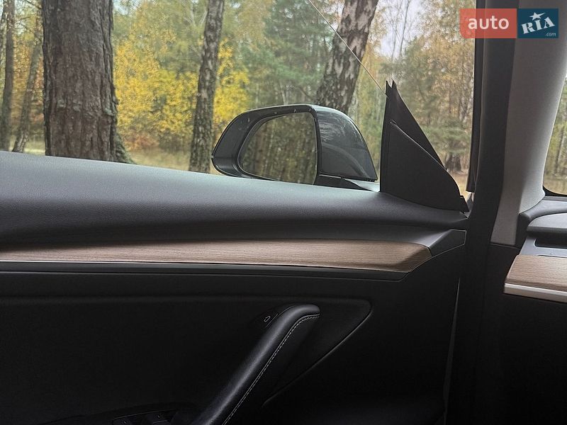 Седан Tesla Model 3 2022 в Бучі фото 26 Седан Tesla Model 3 2022 в Бучі