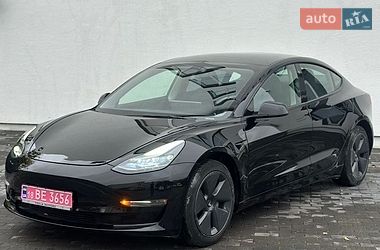 Седан Tesla Model 3 2023 в Дубно