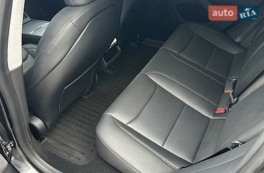 Седан Tesla Model 3 2024 в Виннице