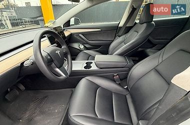 Седан Tesla Model 3 2023 в Харкові