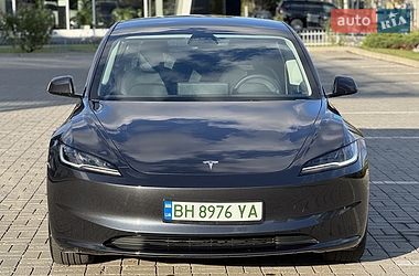 Седан Tesla Model 3 2024 в Дніпрі