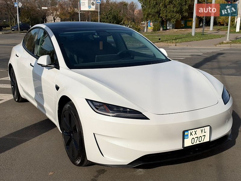 Седан Tesla Model 3 2025 в Харкові фото Седан Tesla Model 3 2025 в Харкові