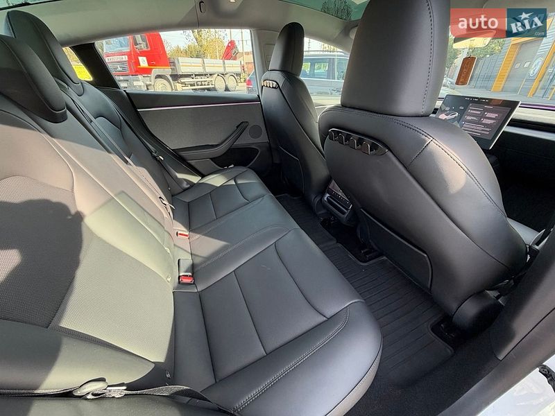 Седан Tesla Model 3 2025 в Харкові фото 14 Седан Tesla Model 3 2025 в Харкові