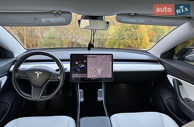 Седан Tesla Model 3 2018 в Львові фото 29 Седан Tesla Model 3 2018 в Львові
