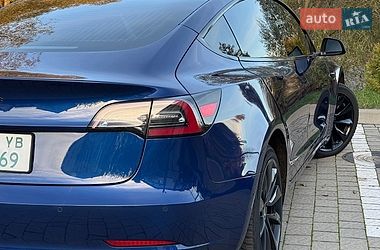 Седан Tesla Model 3 2018 в Львові фото 15 Седан Tesla Model 3 2018 в Львові