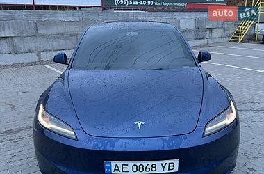 Седан Tesla Model 3 2024 в Києві фото 11 Седан Tesla Model 3 2024 в Києві