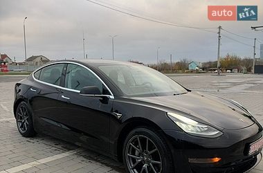 Седан Tesla Model 3 2020 в Каменец-Подольском
