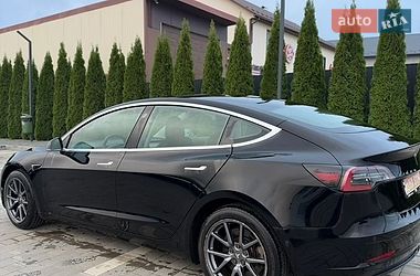 Седан Tesla Model 3 2020 в Каменец-Подольском