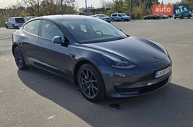 Седан Tesla Model 3 2022 в Харькове