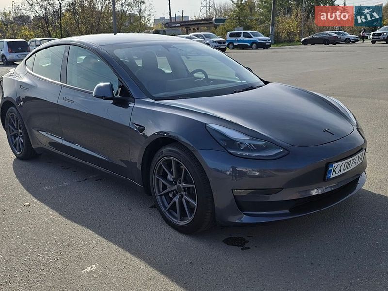 Седан Tesla Model 3 2022 в Харькове фото Седан Tesla Model 3 2022 в Харькове