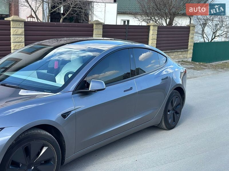 Седан Tesla Model 3 2024 в Звягелі фото 24 Седан Tesla Model 3 2024 в Звягелі