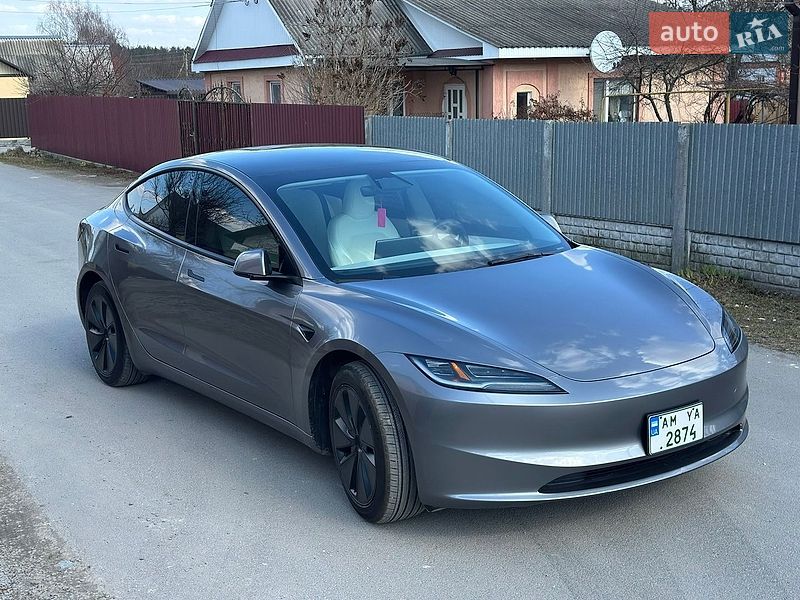 Седан Tesla Model 3 2024 в Звягелі фото 36 Седан Tesla Model 3 2024 в Звягелі