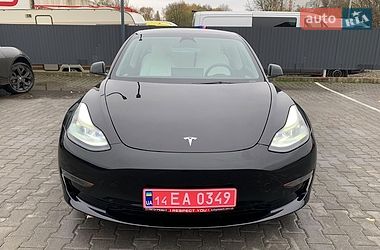 Седан Tesla Model 3 2023 в Хмельницькому