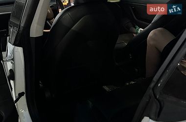 Седан Tesla Model 3 2019 в Виннице