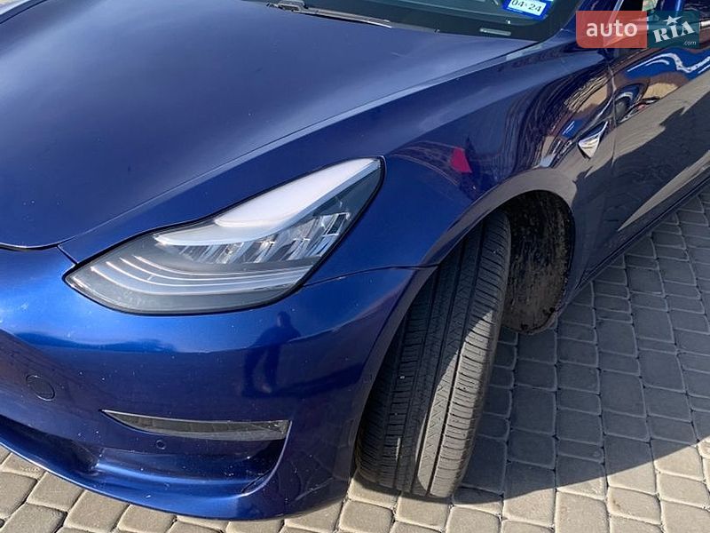 Седан Tesla Model 3 2019 в Харькове